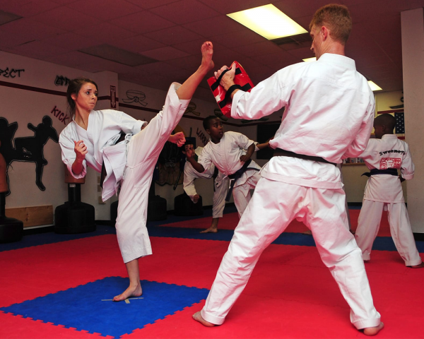 karate classes in al qasimia