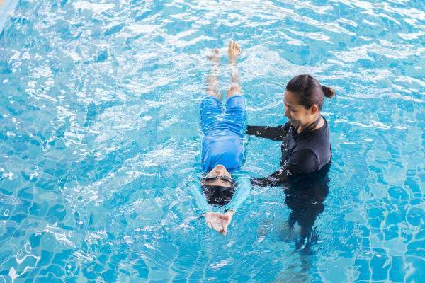 private swimming classes in dubai