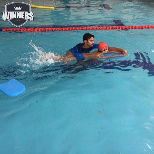 swimming classes in Dubai