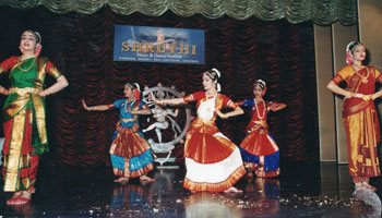 We are the Most reputed Training school for Classical Dance in Karama, Dubai. Classes for all ages available. All Levels Welcome. *Bharatnatyam *Mohiniyattam *Kuchupudi